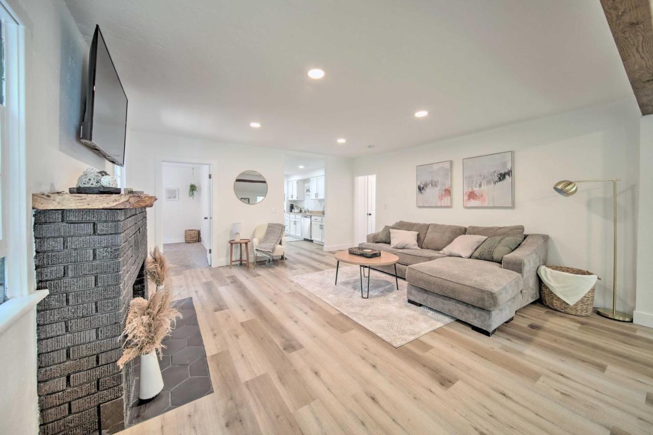 Bright And Airy Liberty Lake Abode With Backyard! Ngoại thất bức ảnh