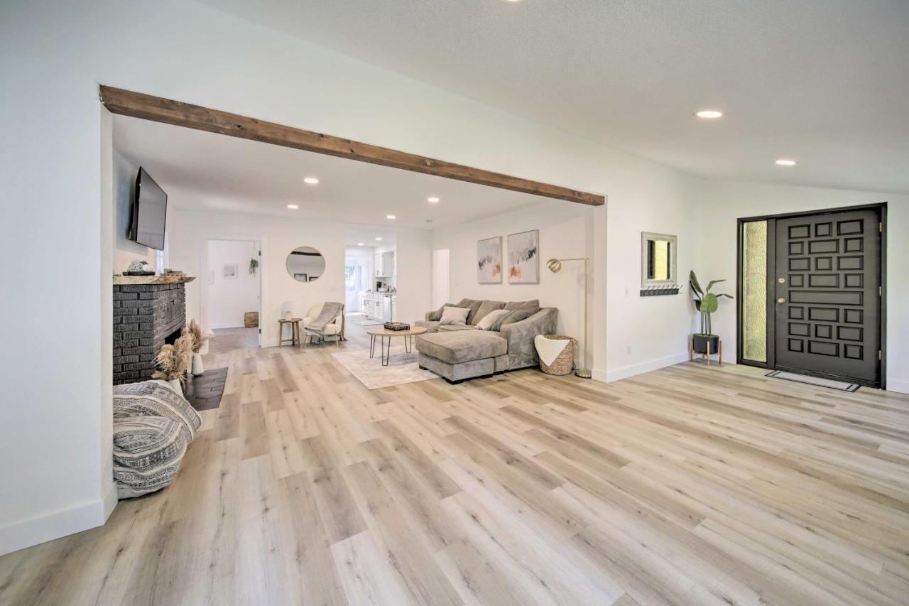 Bright And Airy Liberty Lake Abode With Backyard! Ngoại thất bức ảnh