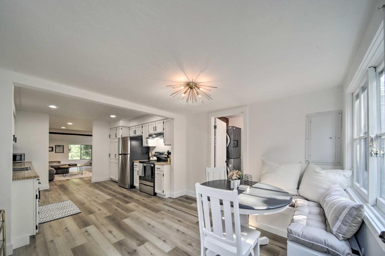 Bright And Airy Liberty Lake Abode With Backyard! Ngoại thất bức ảnh
